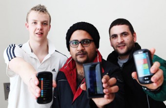 GMIT software development students with their Windows phones, l-r: Billy Pierik (second year), Castlebar, Adeel Gilani (second year)
from Pakistan/Galway and Enzo Lieghio (third year), Italy/ Claregalway.