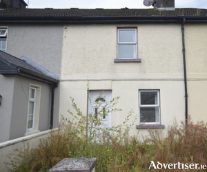 Number 59 McHale Park is a three bedroom mid-terrace residence situated on McHale Road within walking distance of Castlebar town centre