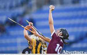Galway&#039;s Niamh McGrath wins possesion ahead of Michaela Kenneally of Kilkenny during the Littlewoods Ireland Camogie League Division one final at Croke Park in Dublin. Photo by Piaras Madheach/Sportsfile