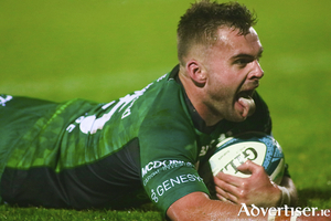 Connacht&#039;s Oran McNulty scores a try on his first start, in action the URC game v Ospreys at the Sportsground.
  Photo:- Mike Shaughnessy
