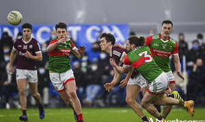 Galway&#039;s Finnian &Oacute; Laoi is tackled by Mayo&#039;s Padraig O&#039;Hora during Friday&#039;s Connacht FBD League semi-final.