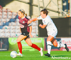 Galway WFC captain Julie-Ann Russell in WNL action against Wexford Youths&#039; Orlaith Cronin at Eamonn Deacy Park on Saturday. Photo:-Mike Shaughnessy.