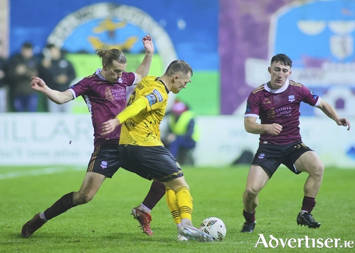 Galway United’s Regan Donelon and St Pat’s Jamie Lennon in action from the SSE Airtricity League Premier Division game at Eamonn Deacy Park on Friday night. Photo: Mike Shaughnessy 