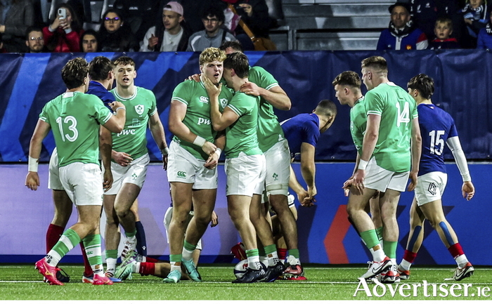 Hugh Gavin of Ireland celebrates with teammates after scoring their side's third try during the U20 Six Nations Rugby Championship match between France and Ireland at Stade Maurice David in Aix-en-Provence, France. Photo by Johnny Fidelin/Sportsfile