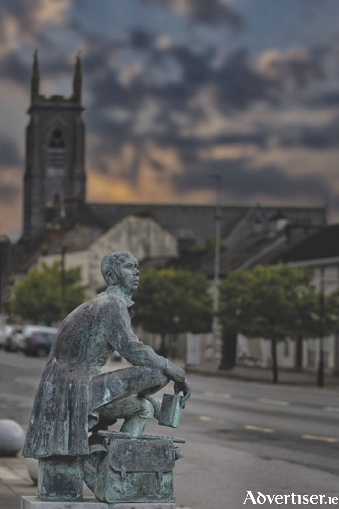 Oliver Goldsmith statue, Ballymahon
