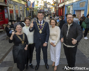 Pictured at the official launch in The Kings Head were Mayor of Galway Cllr Eddie Hoare, centre and from left, Eveanna Ryan, Chamber President, Anna King Author, Margaret Jenkins, Failte Ireland and Chef JP McMahon, Anair. Photo: Andrew Downes, xposure