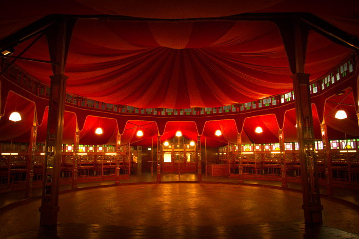 Advertiser.ie - October laughter and the magic of the Spiegeltent