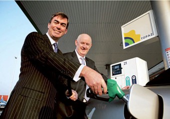 Even Neil O’Leary, chairman of Topaz and Danny Murray, CEO were out doing their bit, manning the pumps.