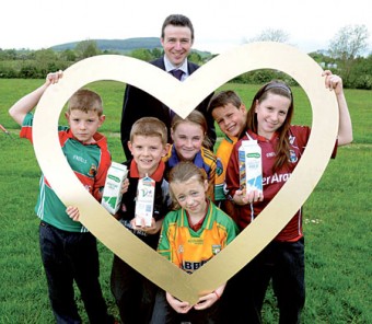 Paul Connolly, Niall Connolly, Laoise McDonagh, Gavin Gorman, Tara Mullen and Lana Moore (in front), representing each of the counties for the Connacht Gold Heart of Your Community campaign, are pictured with John Byrne, national sales manager for Connacht Gold.