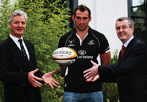 Set for another season: At the launch of the launch of the Bank of Ireland sponsorship of Connacht Rugby for the 2009/10 Season in the Carlton Hotel on Tuesday evening were ( l-r) Steve Cunningham, Connacht Branch president;  John Muldoon, Conacht Rugby captain; and Donal Flynn, Bank of Ireland regional manager  west. 			  Photo:-Mike Shaughnessy