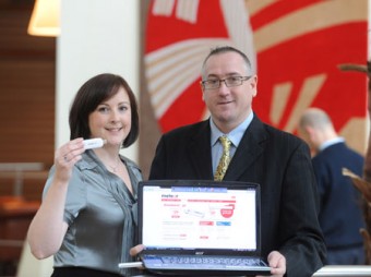 Elaine Robinson Head of Advance Product Development  Meteor and Kieron Higgins, Manager Meteor Store William St. Galway  at the launch of Meteor's latest mobile broadband device the Huawei E 182 as Galway the first city in the country to avail of Meteor's 14.4Mbps 3G Highspeed network.    Photo:Andrew Downes