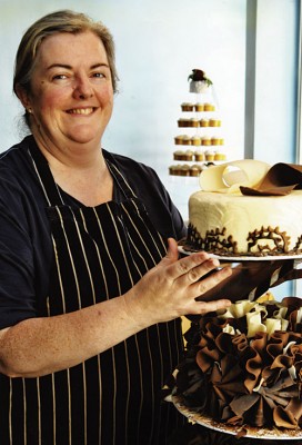 Laying down the law: This is how it’s done. Emer Murray with one of her spectacular wedding cakes.