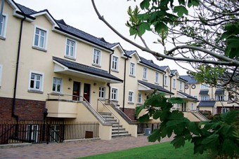 No 74 Dun na Carraige.