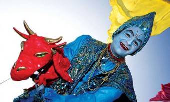 Michael Hayes as Krishna with his oriental dragon as part of Blue Teapot Theatre Company’s parade entry ‘From East To The West’ supported by the Galway Lions Club.