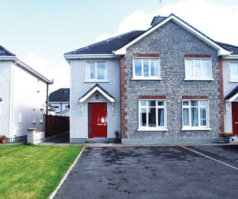 No 152 Cloch&oacute;g.
