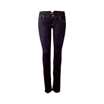 Linda jeans by ONLY, €59.95 at Born.