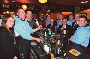Connacht captain and Galwegians coach Gavin Duffy along with Jayne O'Toole and Shane McMahon of The Front Door pull some pints for Galwegians Darragh and Tadhg Leader, Jason East, Galwegians president Colm O'Donnellan and coach Tony Fitzmaurice. Also in the photo are Billy Glynn IRFU president and Paul Shelly Galwegians chairman. Photo:- Mike Shaughnessy.