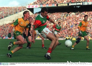 Royal flush: Maurice Sheridan shoots for a point against Meath in the 1996 replay. Photo: Sportsfile. 
