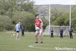 Moy Davitts attacker Brian Reape will be looking to kick his side to the county final tomorrow. Photo: Moy Davitts. 