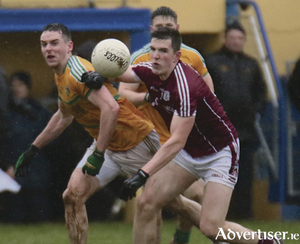 Galway&#039;s Cein D&#039;Arcy and Leitrim&#039;s Eoin Ward in action from the FBD Connacht League game at Clonbur on Sunday.  Photo:-Mike Shaughnessy