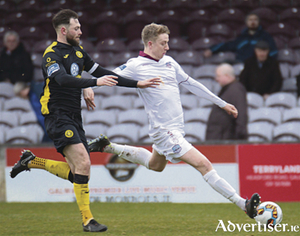 Galway United&#039;s in Eoin McComack and Sligo Rover&#039;s Kyle Callan - McFadden in  action from the EA Sports Cup Second Round game at Eamonn Deacy Park on Monday. Photo:-Mike Shaughnessy