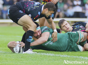 Connacht&#039;s Man of the Match Paul Boyle scores his first of two tries against Zebre at the Guinness Pro14 game at the Sportsground on Saturday. Photo:-Mike Shaughnessy