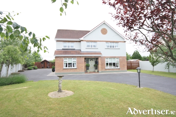Advertiser.ie - Village centre property in Craughwell