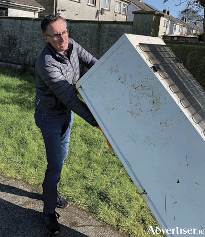 Advertiser.ie Athlone Town Mayor praised for taking illegal waste