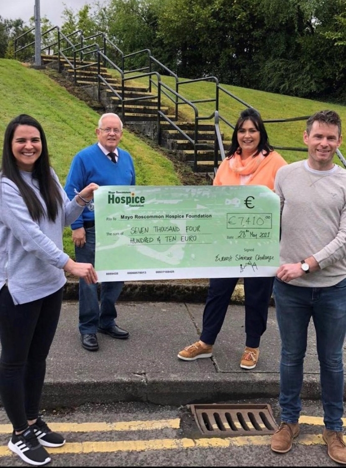 Fiona Rouse and Shane Timlin who launched the Everest Staircase Challenge over Easter this year are pictured presenting Board Director of MRHF Damian Slater and CEO Martina Jennings, with a cheque to the charity of €7,410, from monies raised in the challenge.
