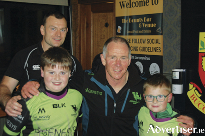 Connacht head coach, Andy Friend, is pictured with Benny Gilligan and his sons at the recent Bridge Transition sponsorship event hosted in The Bounty