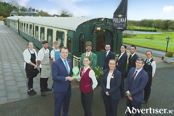 Glenlo Abbey Hotel has been named Ireland's Best Hotel 2022 by readers of the Irish Independent Newspaper in its Reader Travel Awards 2022 Pictured with the award are Ronan O'Halloran general manager, with Camille Platroz, Jennifer Heffernan and Patrick Walsh. (Back l-r)Tara Cassidy, Nicola Pabliero, Reuben Mowbray, Troy Gottfredson, Alan Carette, Aisling Lee, Pasquale Fiorella   and Vanessa Sogoli. 
Photo:- Mike Shaughnessy