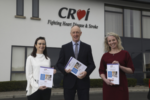 Pictured following the publication of a report into the outcomes of the Cro&iacute; MySl&aacute;inte digital cardiovascular disease prevention and recovery programme are Irene Gibson, Director of Programmes and Innovation, National Institute for Prevention &amp; Cardiovascular Health, Neil Johnson, Chief Executive, Cro&iacute;, and Dr Lisa Hynes, Head of Health Programmes, Cro&iacute;.