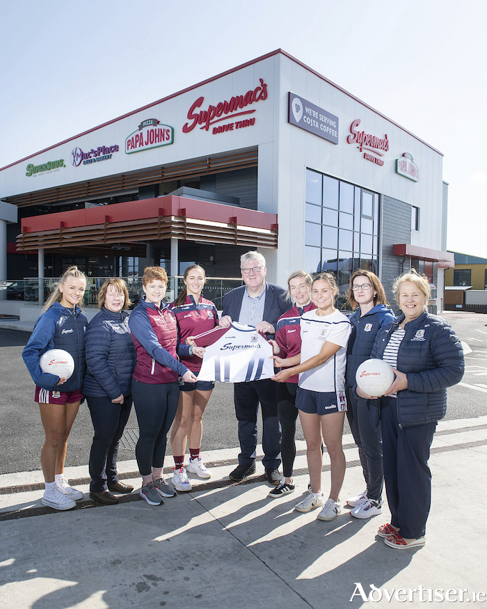 Darina Keane, Geraldine Heverin (secretary Galway LGFA), Karen Connolly, Mairead Seoighe, Pat McDonagh (Supermac’s), Tracey Leonard, Kate Geraghty, Fiona Wynne (Galway senior manager) and Betty Hernon (chairperson Galway LGFA) Pic - Michael Dillon Photography
