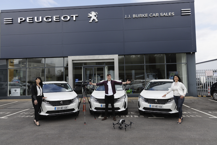 Pictured at the launch were Pauline Burke and Karen Burke, Dealer Principals at JJ Burke Car Sales, as well as Donncha Ó Murchú, weather presenter from TG4.
 