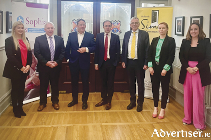 Pictured, l-r, Emma Keane (MSC Manager of MSC RSS), Mark Keaveney (Director of Services Westmeath County Council), Minister for Housing, Deputy Darragh O’Brien, Deputy Robert Troy, Mark Cooney (Chairman of Midlands Simon Community), Antonia Smyth (SEO Westmeath County Council) and Niamh Cullen (Head of Services Sophia)