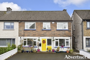 No 22 Whitestrand Park.