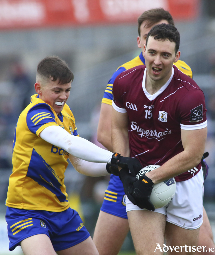 Galway's Eoin Finnerty and Roscommon's Robbie Dolan in action from the Allianz National Football League division one game at Pearse Stadium on Sunday. Photo:- Mike Shaughnessy