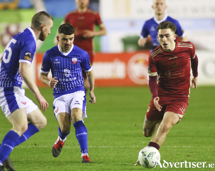 Galway United's Ronan Manning in action from the SSE Airtricity League game at Eamonn Deacy Park against Treaty United on Friday night. 
Photo:- Mike Shaughnessy 
