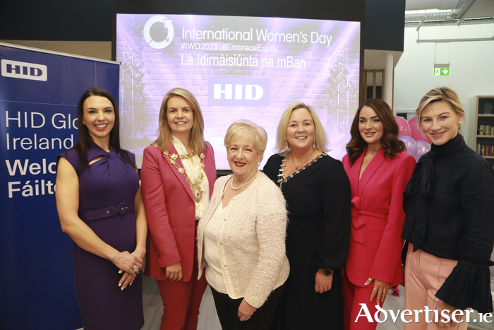 HID, a worldwide leader in trusted identity solutions with a Galway-based Centre of Excellence , today hosted an International Women’s Day breakfast event with horse racing great, Nina Carberry, and presented by RTÉ 2fm DJ, Laura Fox and in collaboration with Network Ireland, NBCRI and VHI to celebrate its female employees and launch its new dedicated Employee Resource Group for women. Pictured at today’s event are Joan Kennedy, HID; Mayor Clodagh Higgins, Johanna Downes, NBCRI; Suzanne Ryan, President of Network Ireland; Laura Fox, 2FM DJ and Nina Carberry, Champion Jockey. Photo: Sean Lydon.