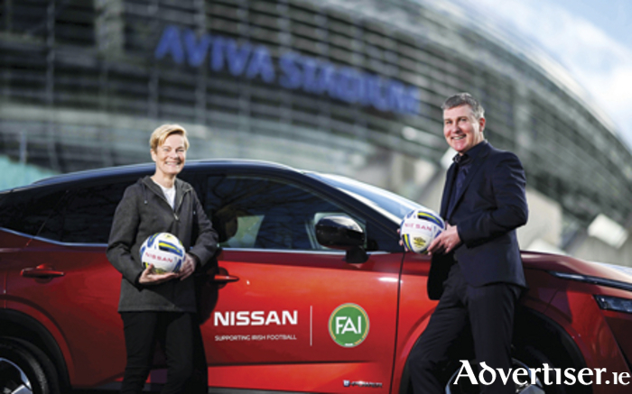 Republic of Ireland managers Vera Pauw and Stephen Kenny at the Aviva Stadium for the announcement that Nissan it is to continue as the Official Vehicle Partner of the Football Association of Ireland for a new three-year term up to 2026. Photo by Stephen McCarthy/Sportsfile.