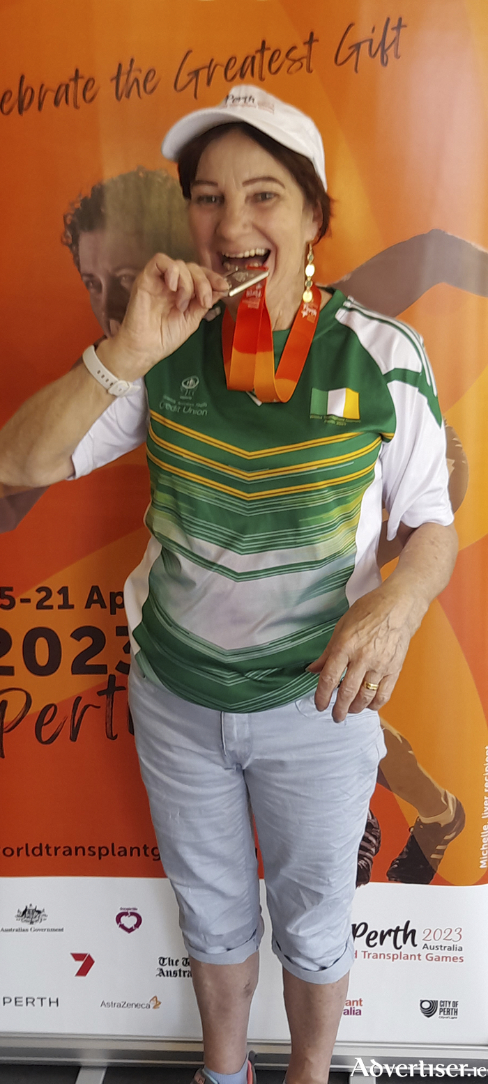 Teresa Smyth with her silver medal in Perth yesterday.