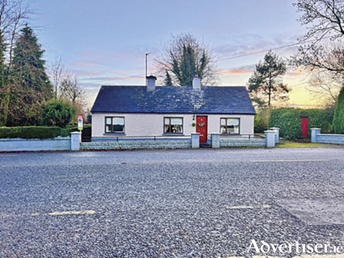 Advertiser.ie Moate bungalow on large site offers vast potential for
