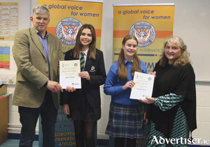 Pictured, l-r, Stephen Reynolds (sponsor, The Athlone Bookshop); Bonnie Moylette (regional final qualifier, Athlone Community College); Keela Plunkett (regional final qualifier, Colaiste Chiarain, Athlone) and Miriam Nally (Event MC, Soroptimist).
