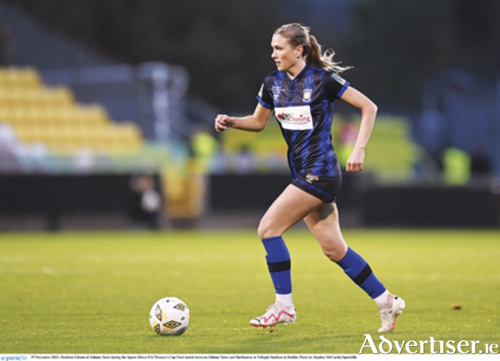 Prominent Athlone Town striker, Madison Gibson, who was named in the PFA Ireland Women’s Premier Division Team of the Year, has re-signed for the club and will be seeking to build upon her goalscoring prowess in the 2024 season.  Photo by Stephen McCarthy/Sportsfile