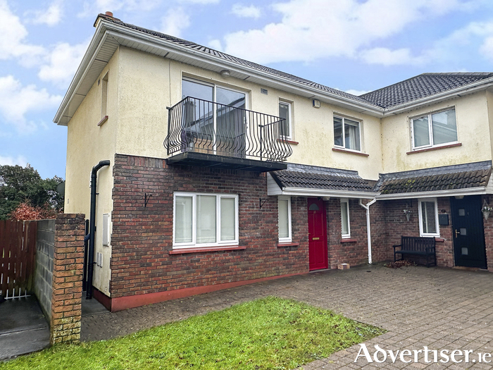 No 48 An Mhainistir.