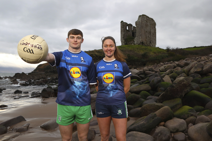 Kerry and Na Gaeil midfielders Mary O'Connell and Diarmuid O'Connor at the 16th century Minard Castle, Lispole in West Kerry announcing details of the Lidl Comórtas Peile Páidí Ó Sé 2025, the famed Gaelic football club tournament which takes place across the DIngle Peninsula from 21-23 February. Details on www.paidiose.com