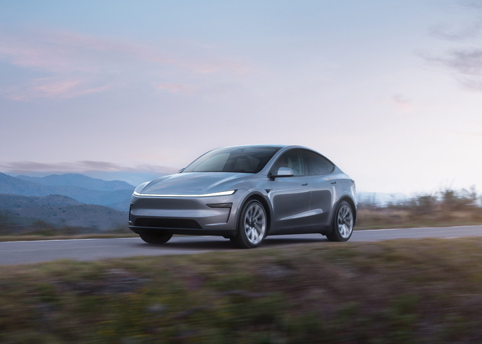 The front and rear lightbars on the refreshed Model Y draw on the design of the Tesla Cybertruck and Cybercab.