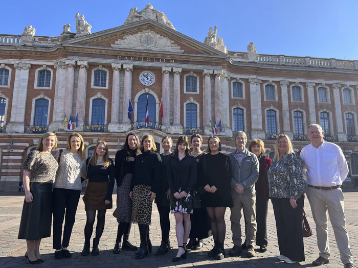  Tourism companies from Ireland with Aine McLoughlin, Aran Island Ferries (second left); Christine Blanc (fourth left), Ana Luis (fifth left) and Olivia Scullion (sixth left), all Tourism Ireland; and Mícheál Ó Cionna, Killary Fjord Boat Tours (fourth right), at Tourism Ireland’s Lunch & Learn event in Toulouse.