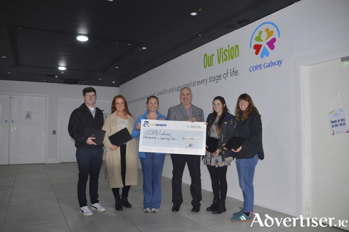 Pictured at the presentation are Jack McGuide (Ask Acorn Systems Support)
Sarah Mclnerney (Family support services Manager); Lynia O’Brien (Fundraising Manager); Gerry Tierney (Acorn Life, Claims Manager) Iana Schiestl (Child, Youth and Families Outreach Worker); Lee Malandain (Fundraising Administrator Executive)