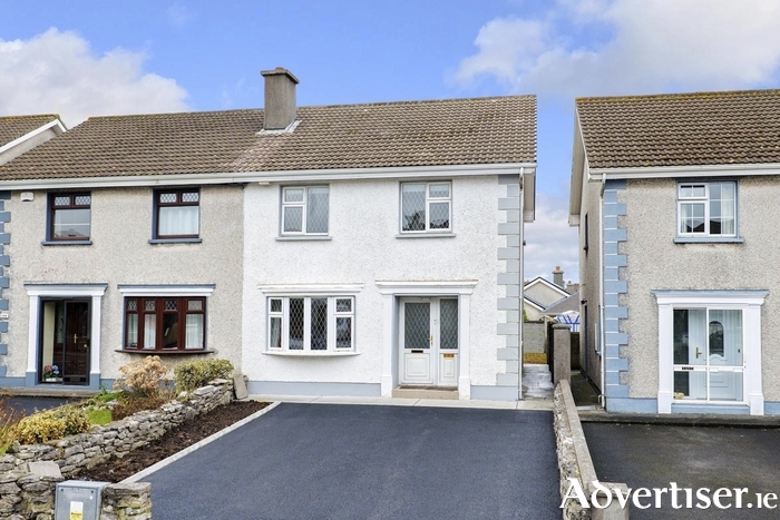 No 103 Sandyvale Lawn.